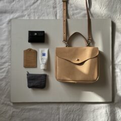 本革取説 | 本革はアルコール消毒できる？取扱いと保管方法