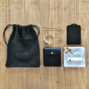 もっと身近に。「普段使い」の革小物