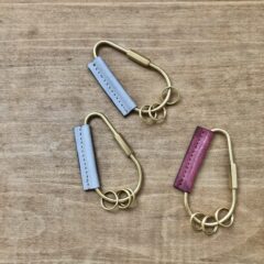 limited color◎真鍮引き立つキーリング クラウド/ラズベリー