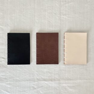 手製本の革手帖（A6サイズ）　姫路レザー